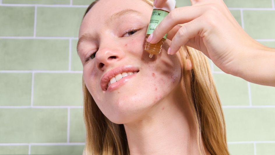 Comment enlever les points noirs sur le visage ?