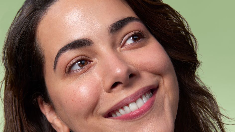 Ma peau est grasse sur le visage : que faire ?