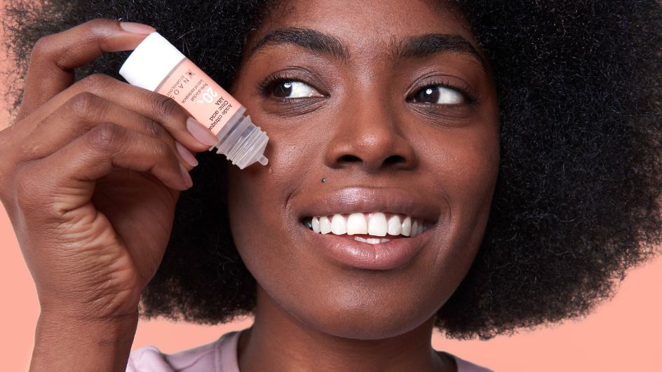 Blog: Teint terne : comment redonner de l'éclat à son visage ?